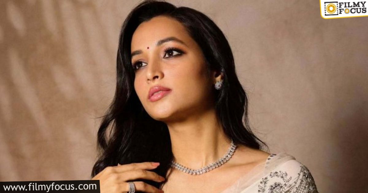 Srinidhi-Shetty-To-Attend-HIT-3-US-Premiere1.jpg