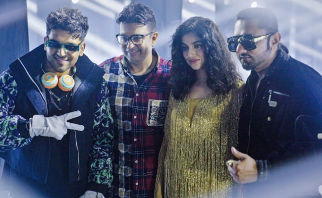 5h92gogo_divya-khosla-kumar_625x300_21_May_22.jpg