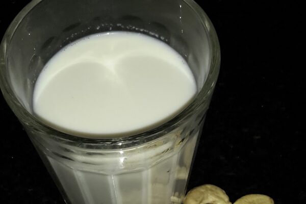 nutritiousdeliciousfoods: Cashew Milk