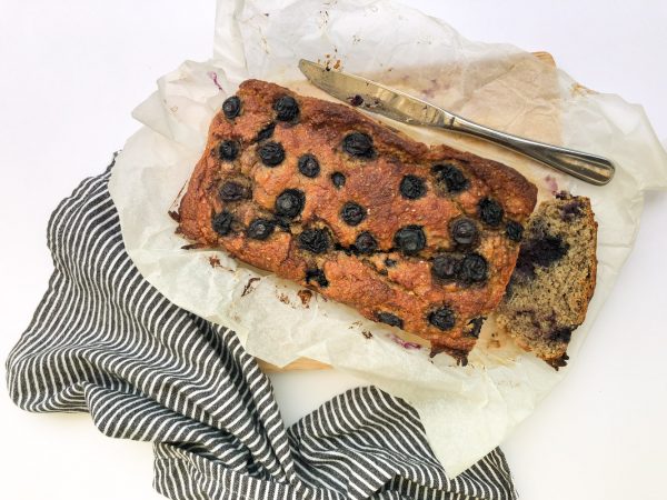Banana Blueberry Loaf – Eat Well NZ