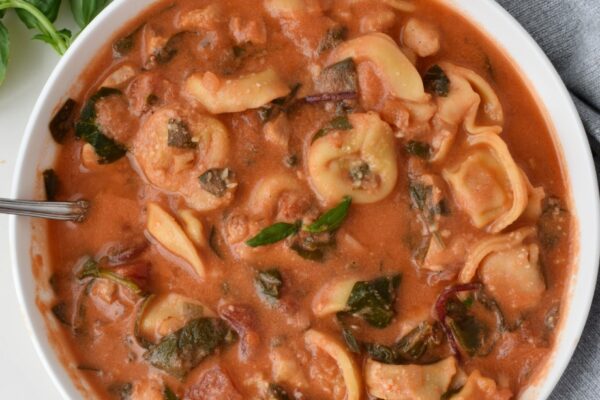 Creamy Tortellini Soup | The Nutritionist Reviews Creamy Tortellini Soup | The Nutritionist Reviews