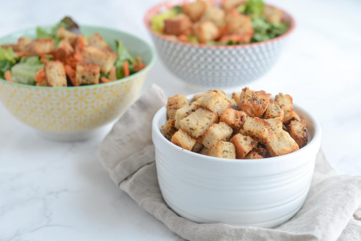 How to Make Garlic Bread Croutons (Salad’s Secret Weapon)