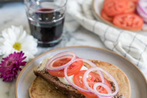 Gyro Meatloaf Pita Sandwich – Nutritious Eats