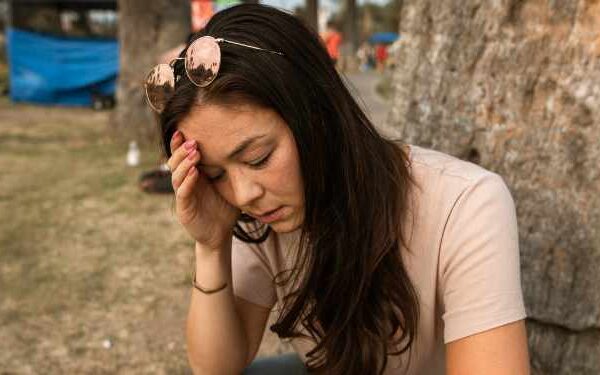 Neurotic Behavior: 20 Common Examples