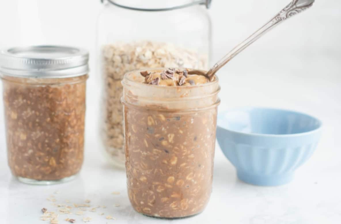 Easy No Bake Cookie Overnight Oats Recipe
