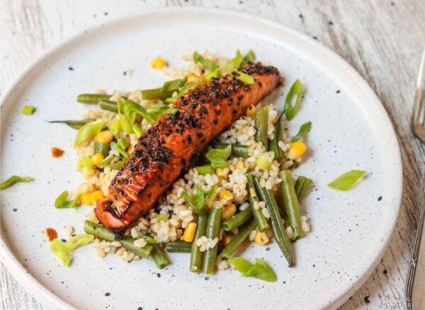 SALMON TERIYAKI WITH GREEN BEANS & SWEETCORN RICE