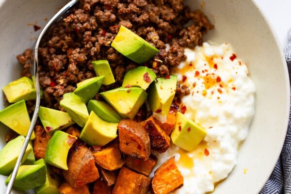 Tiktok’s Viral Beef Bowl with Cottage Cheese and Hot Honey