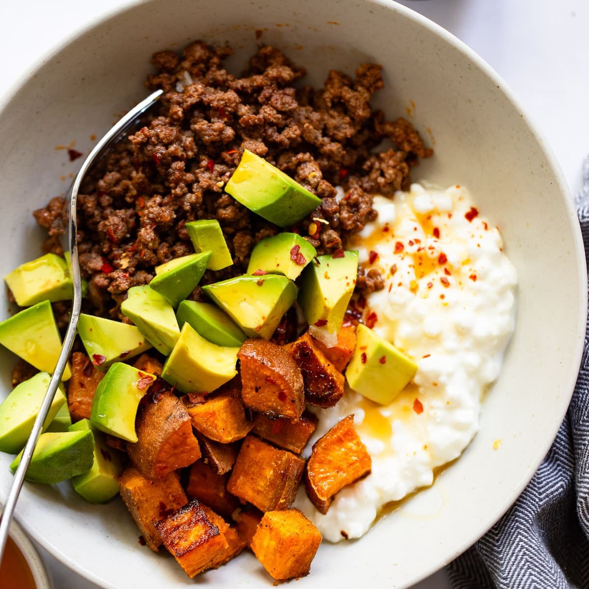 Tiktok’s Viral Beef Bowl with Cottage Cheese and Hot Honey