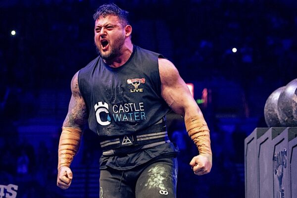 Strongman Shane Flowers Injures Right Pec in Training