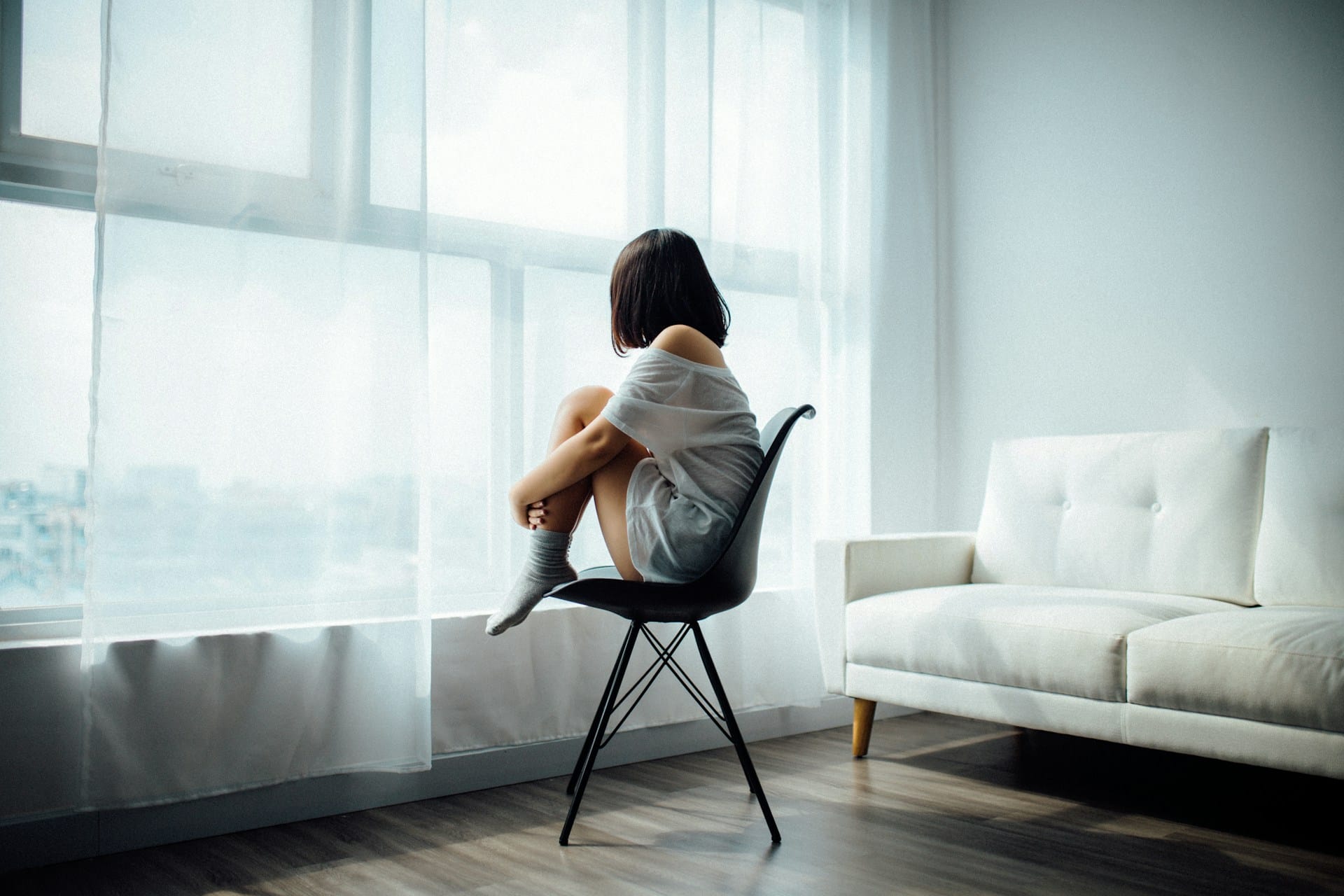 Why Loneliness Feels Different During High-Functioning Depression