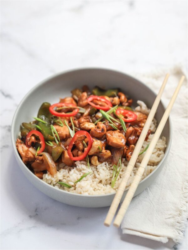 Cashew Chicken Stir Fry | Elite Living Nutrition ®