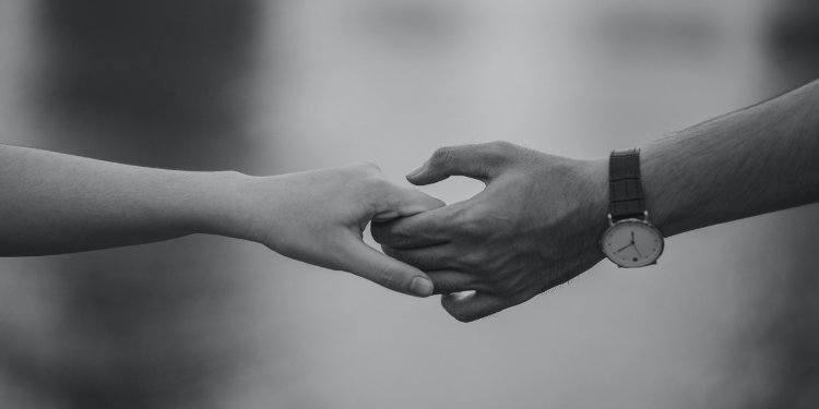 7 Reasons Open Relationships Don’t Work