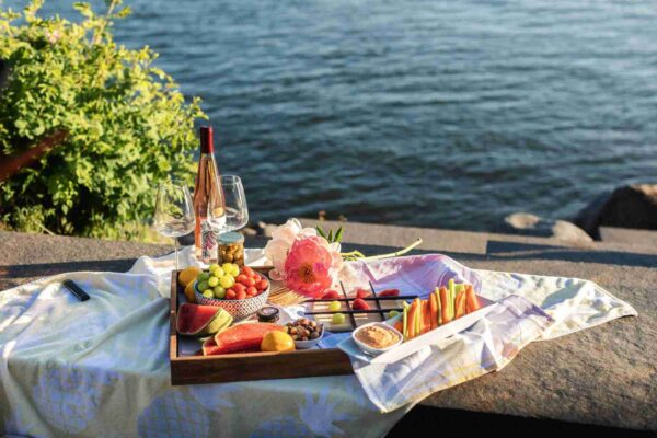 Plan a Scrumptious Heart-Healthy Picnic