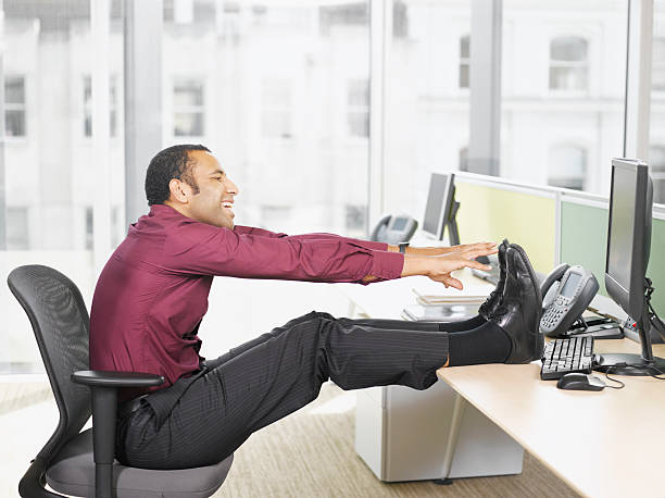7 Awesome Fitness Tips For People With Desk Jobs