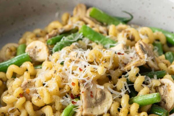 Mushroom Green Bean Pasta for One