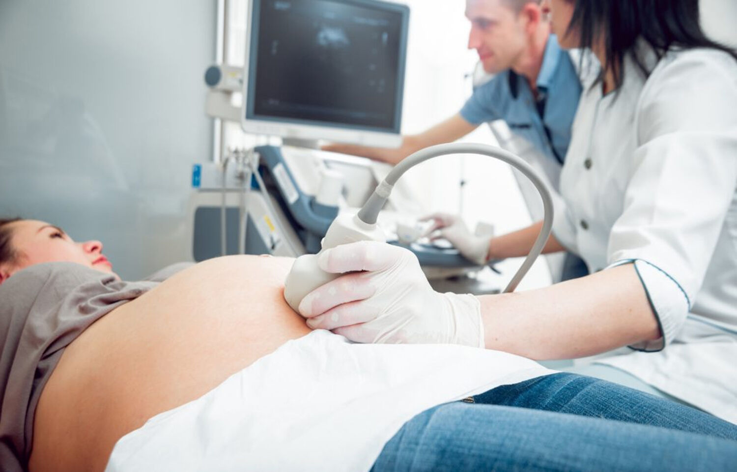 Tech or Touch? Women’s Experiences with Fetal Heart Monitoring During Labor, study finds