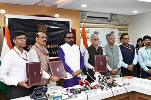 AYUSH Ministry inks 2 MoUs to promote Medicinal Plant conservation