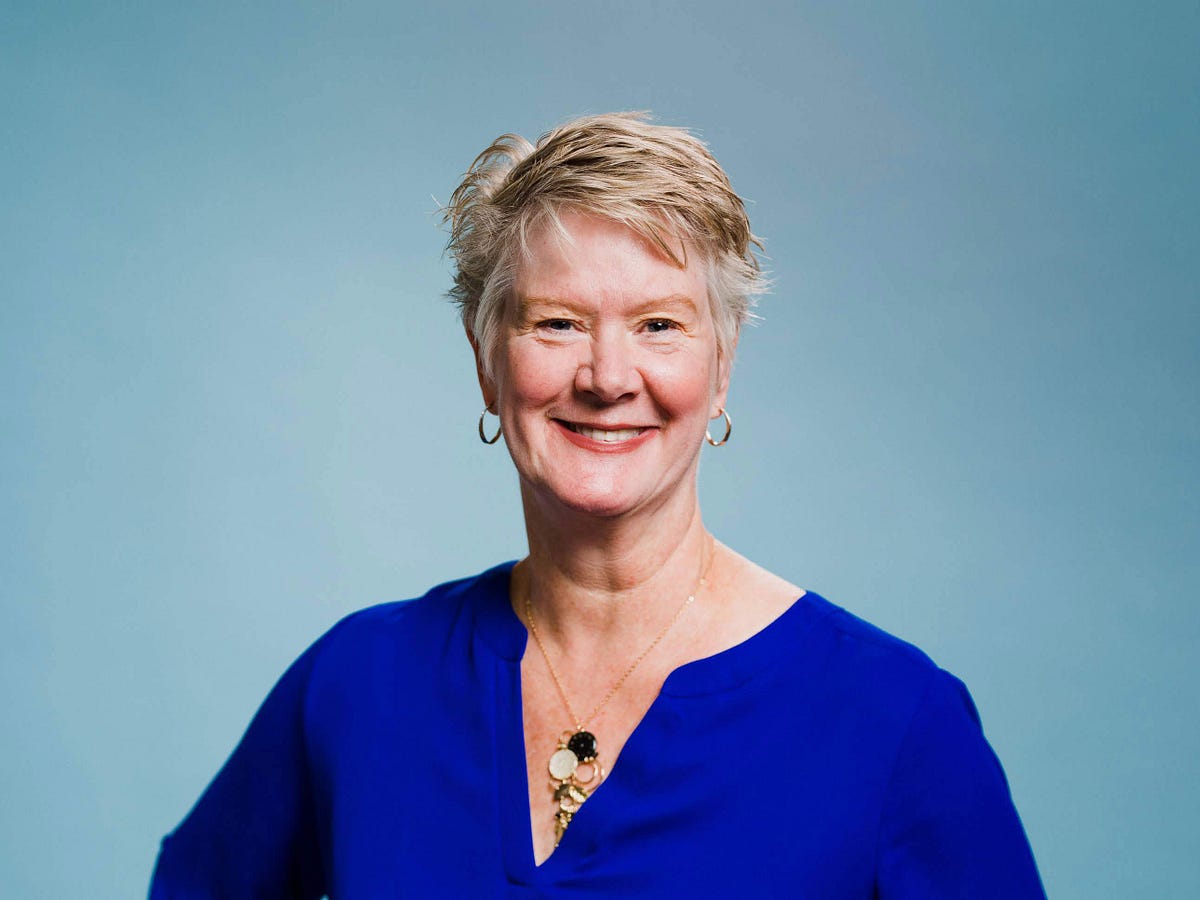 Dr. M’s Women and Children First Podcast #94 – Melinda Elliott, MD – Feeding the Infants –