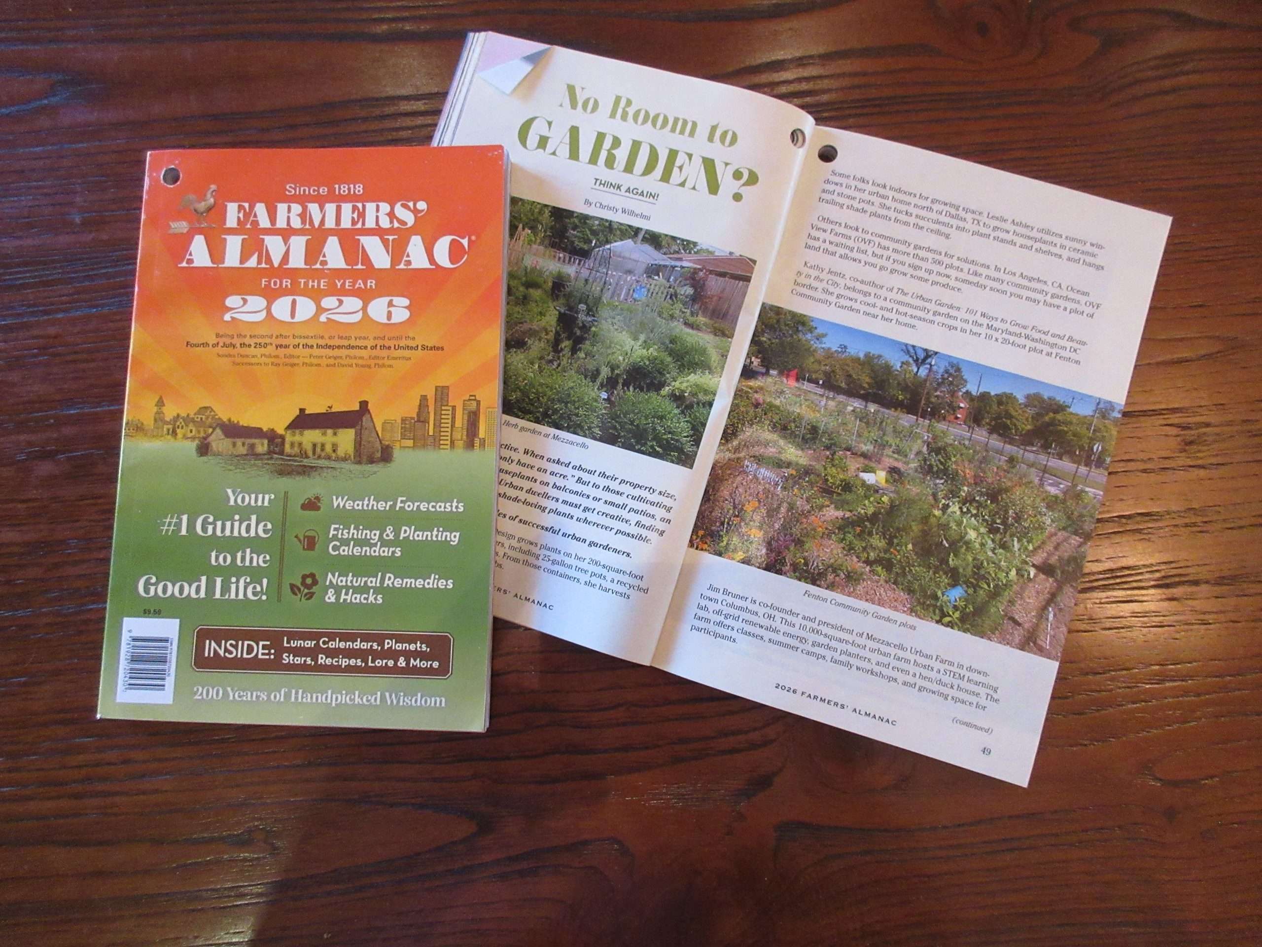 Giveaway: Farmers’ Almanac 2026 – Gardenerd