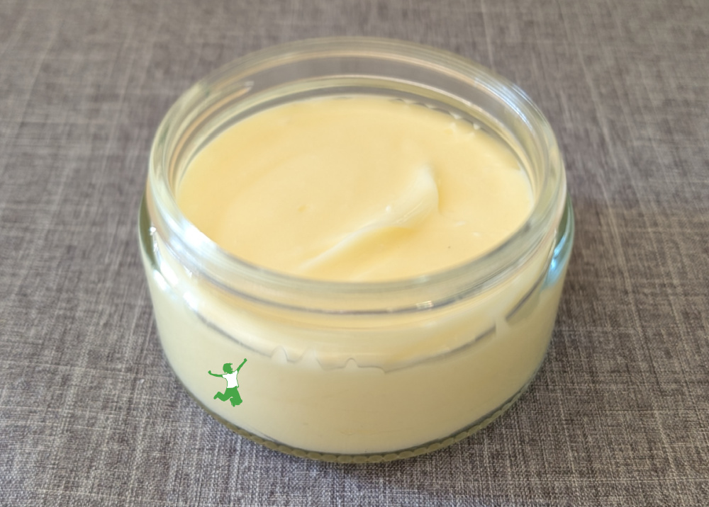 Homemade Magnesium Lotion | Healthy Home Economist