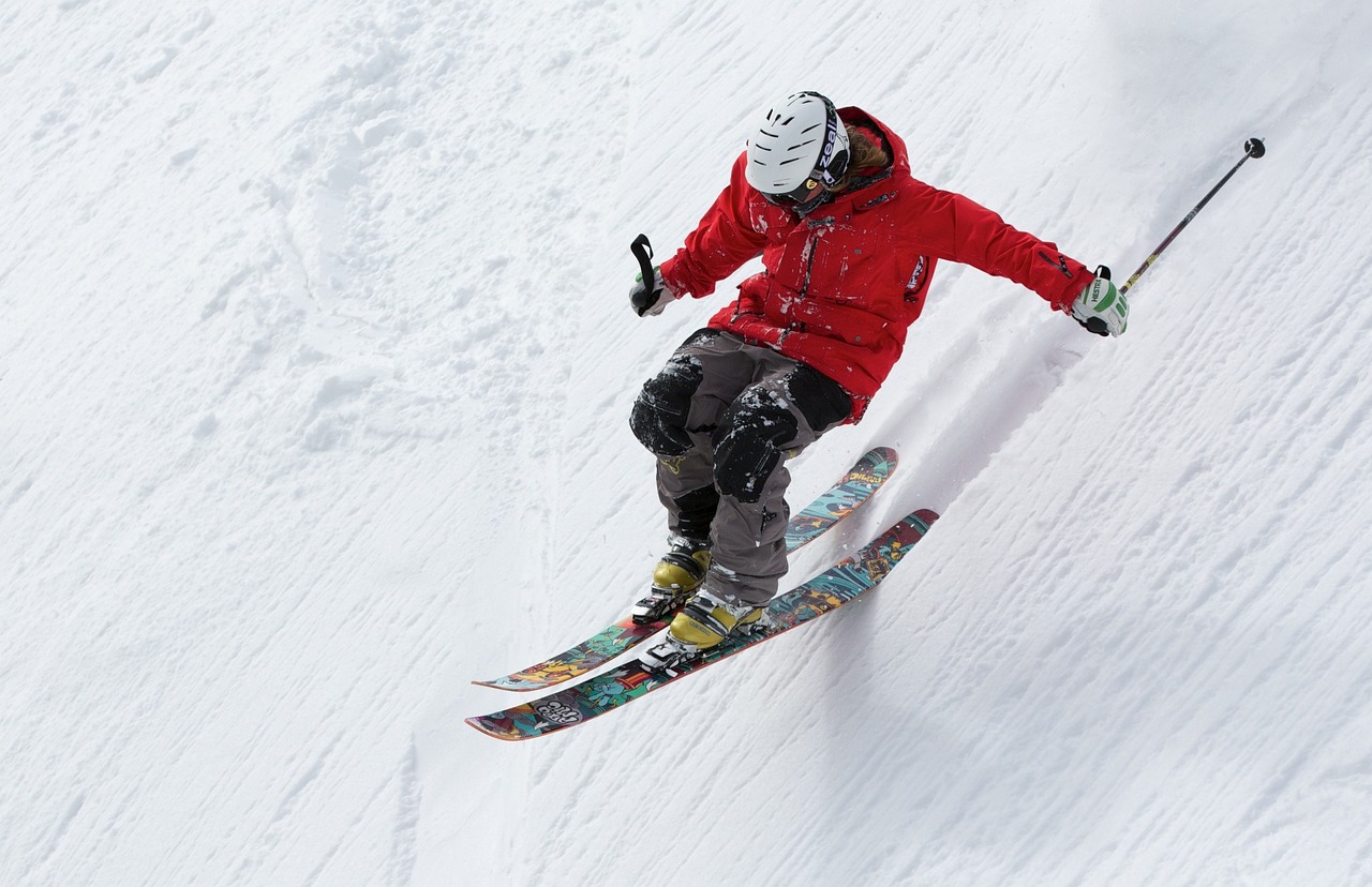 Common Skiing Injuries – Burrard Physiotherapy