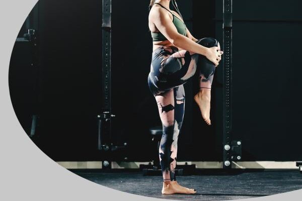 The Best Pre- and Post-Workout Stretches to Add to Your Routine