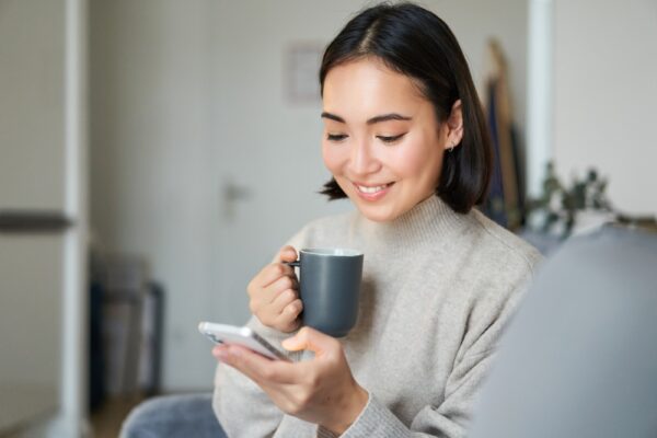 10 of the Easiest Ways to Care for Your Eyes this Season