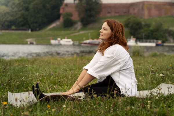 10 Healthy Ways to Process Emotions 10 Healthy Ways to Process Emotions
