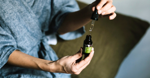 Why Botáni Says No to Silicones in Skincare: Embracing Natural, Plant-