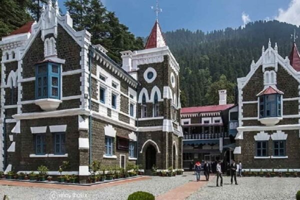 HC denies extension of service for doctors who completed 3-year bond