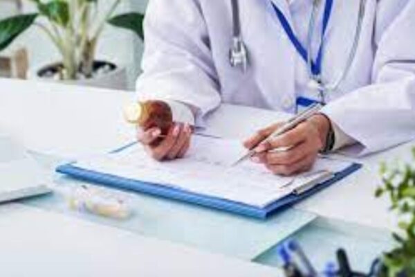 Haryana doctors told to write prescriptions in bold or capital letters