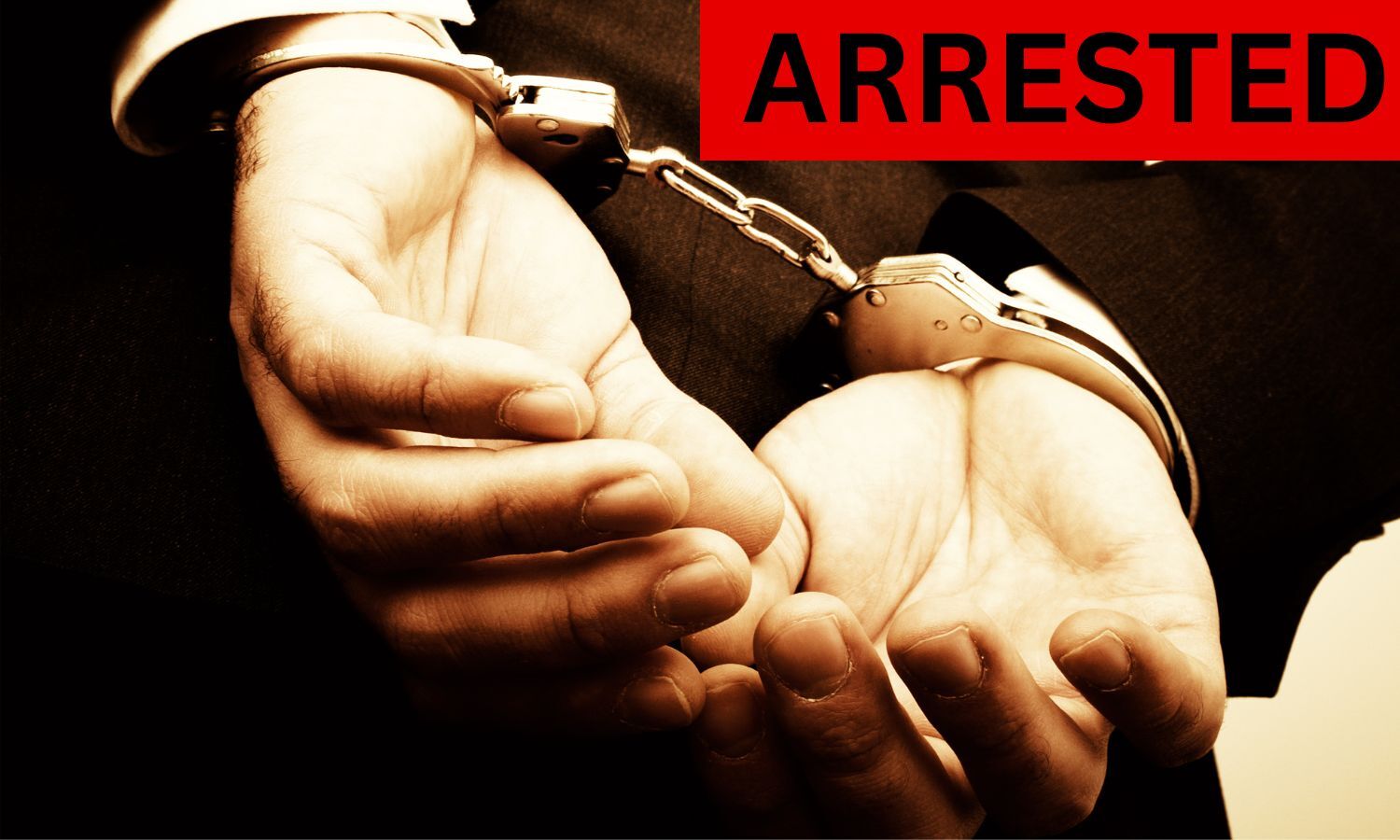 Mumbai doctor loses arm in train robbery, accused arrested after 3 months
