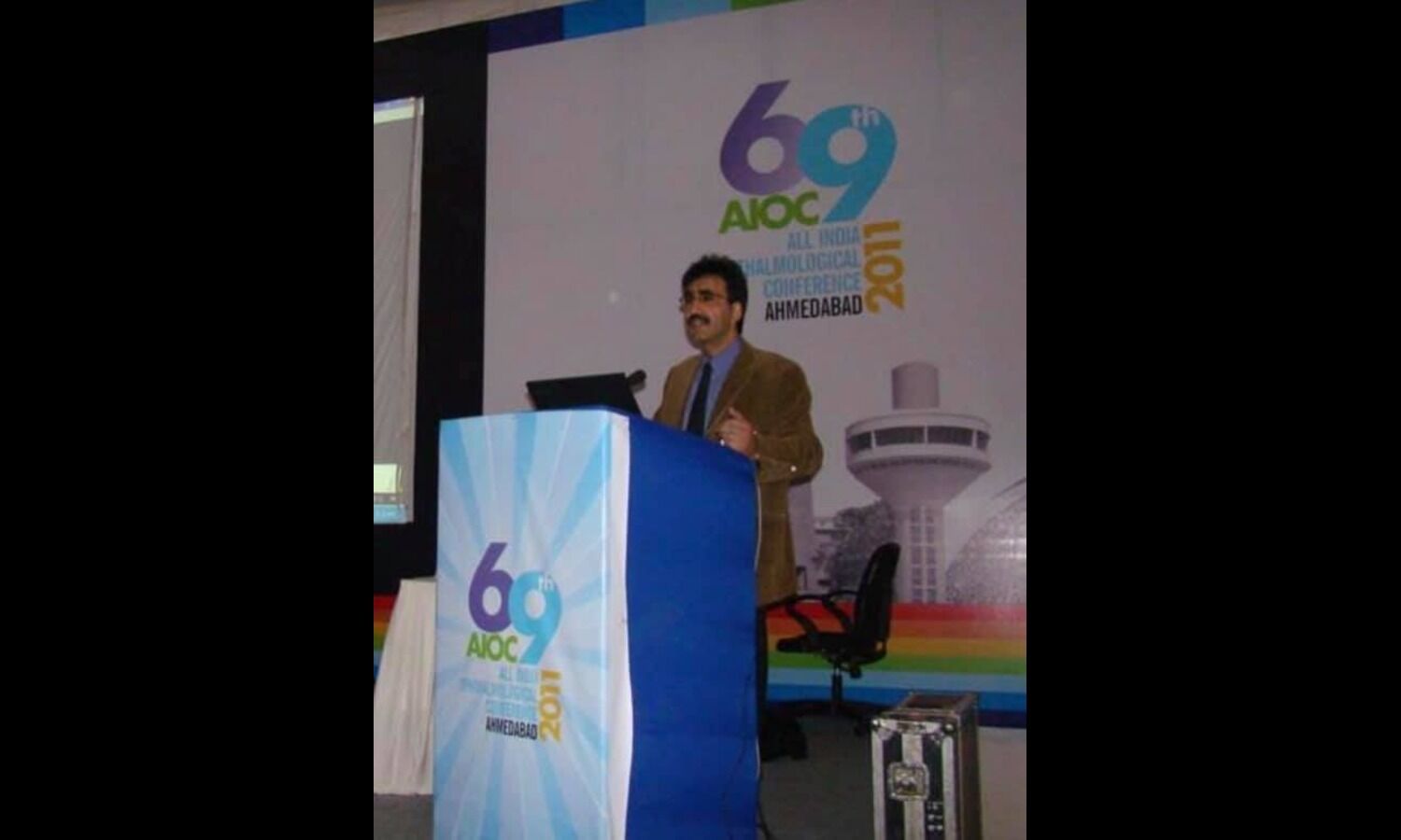 Dr Sajjad Fazili honoured with Excellence Award at National Ophthalmology Conference