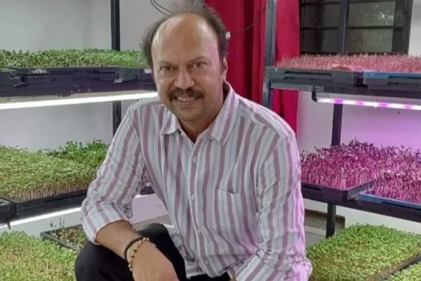 Ex-Banker Grows Microgreens in 80 Sq Ft at Home, Earns Rs 5 Lakh/Month Ex-Banker Grows Microgreens in 80 Sq Ft at Home, Earns Rs 5 Lakh/Month