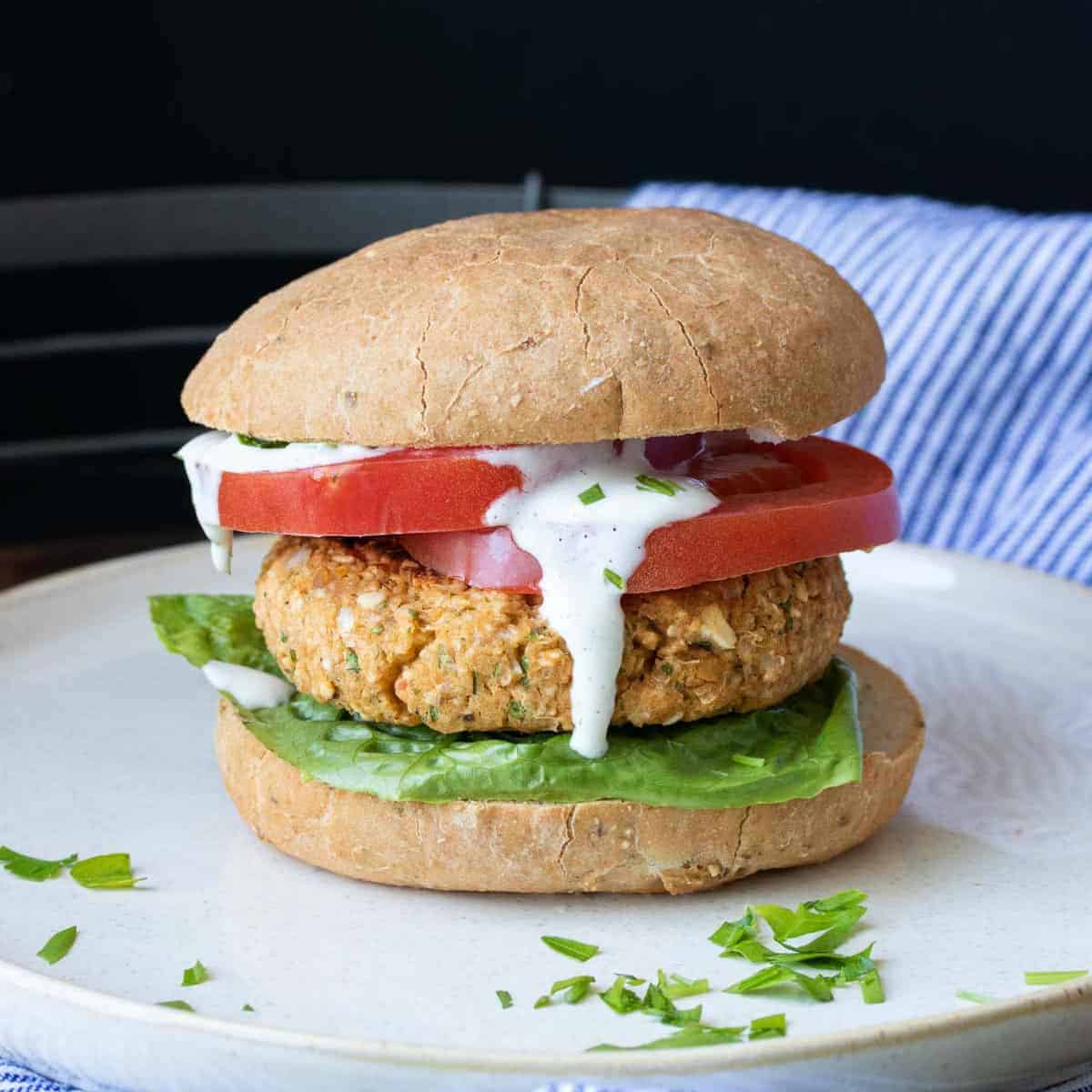 Vegan Chickpea Burgers (30-Minute Meal)Vegan Chickpea Burgers