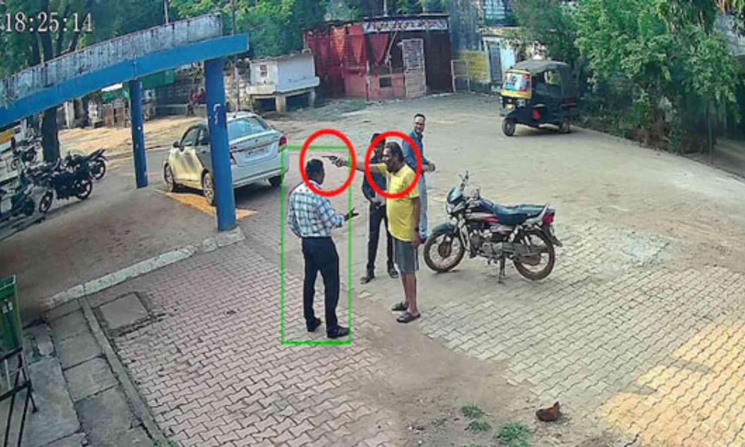 Medical officer threatened at gunpoint