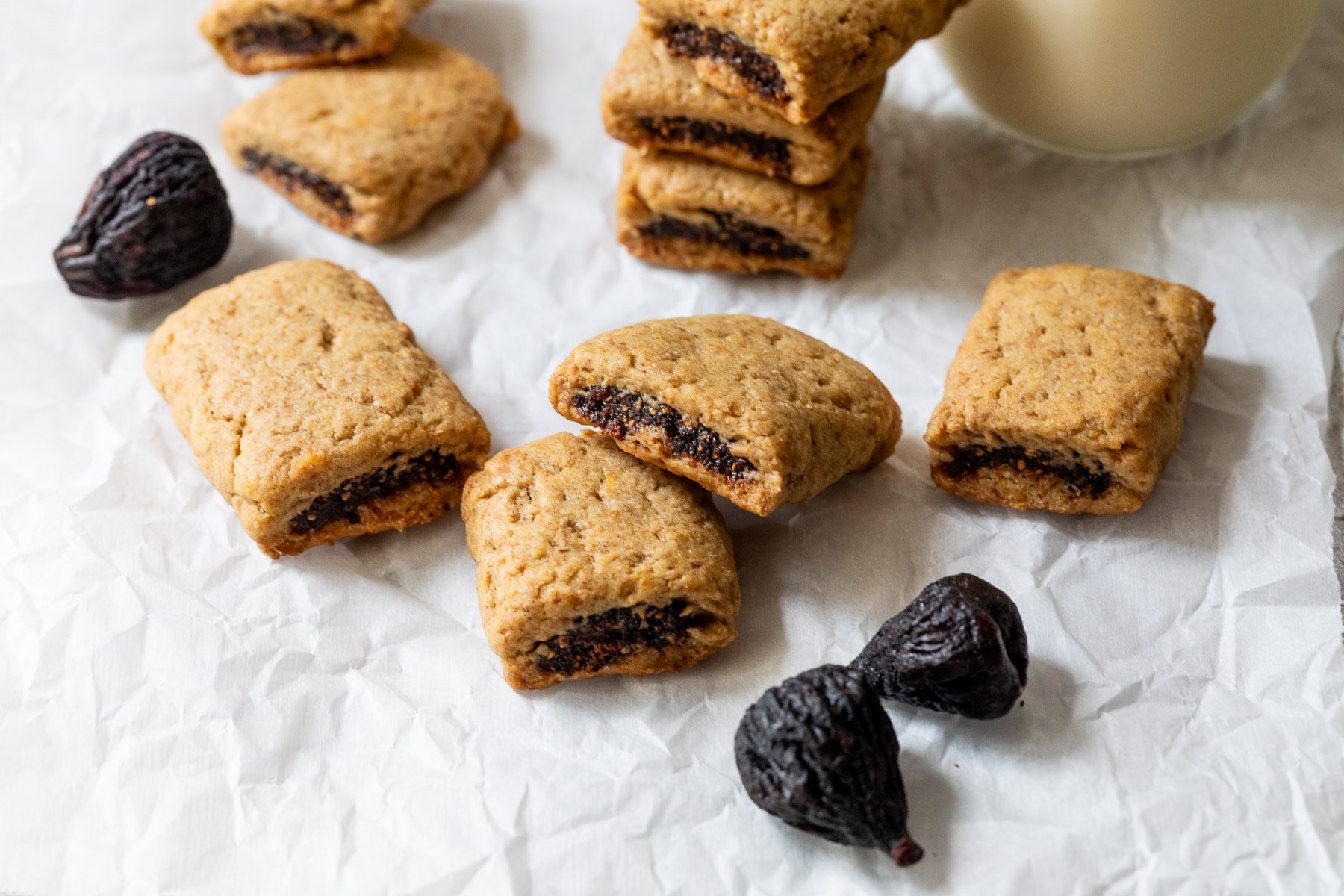Fig Bars – WellPlated.com
