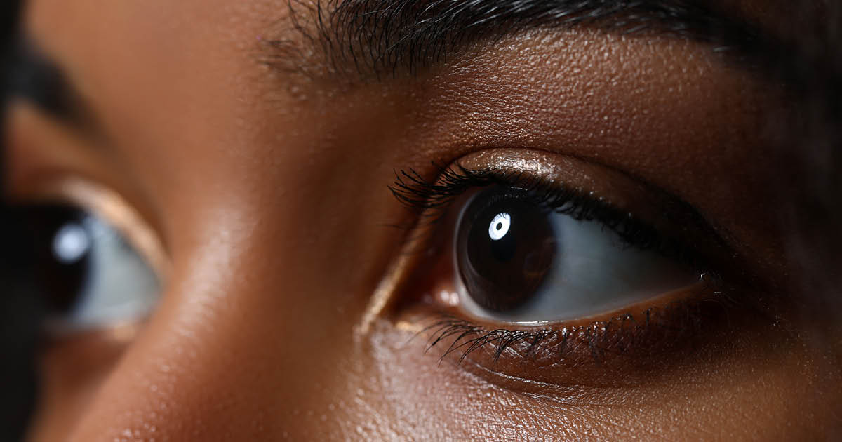 Wearable eye tracker shows promise for noninvasive blink analysis