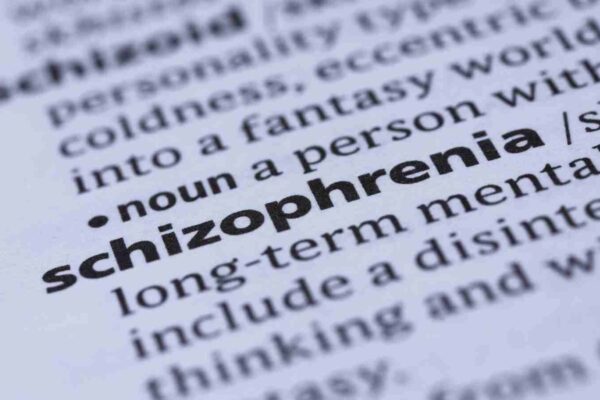 Common antibiotic may reduce schizophrenia risk, study shows