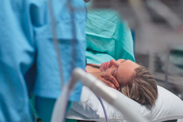 Add on azithromycin before cesarean section can improve postoperative outcomes and reduce NICU admissions: Study