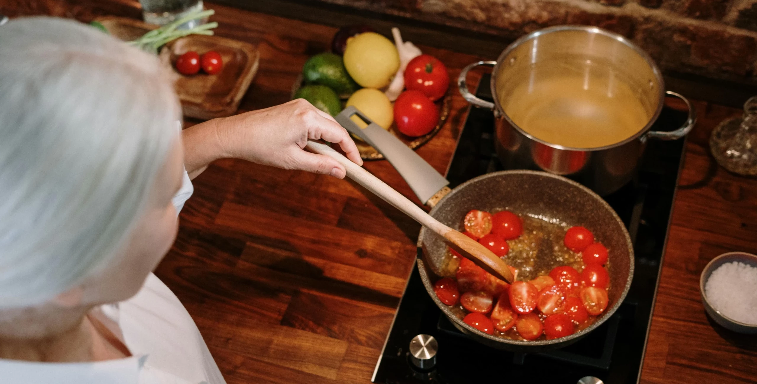 No Gels, No Foams: Catalonia Turns to Grannies to Teach Traditional Cooking
