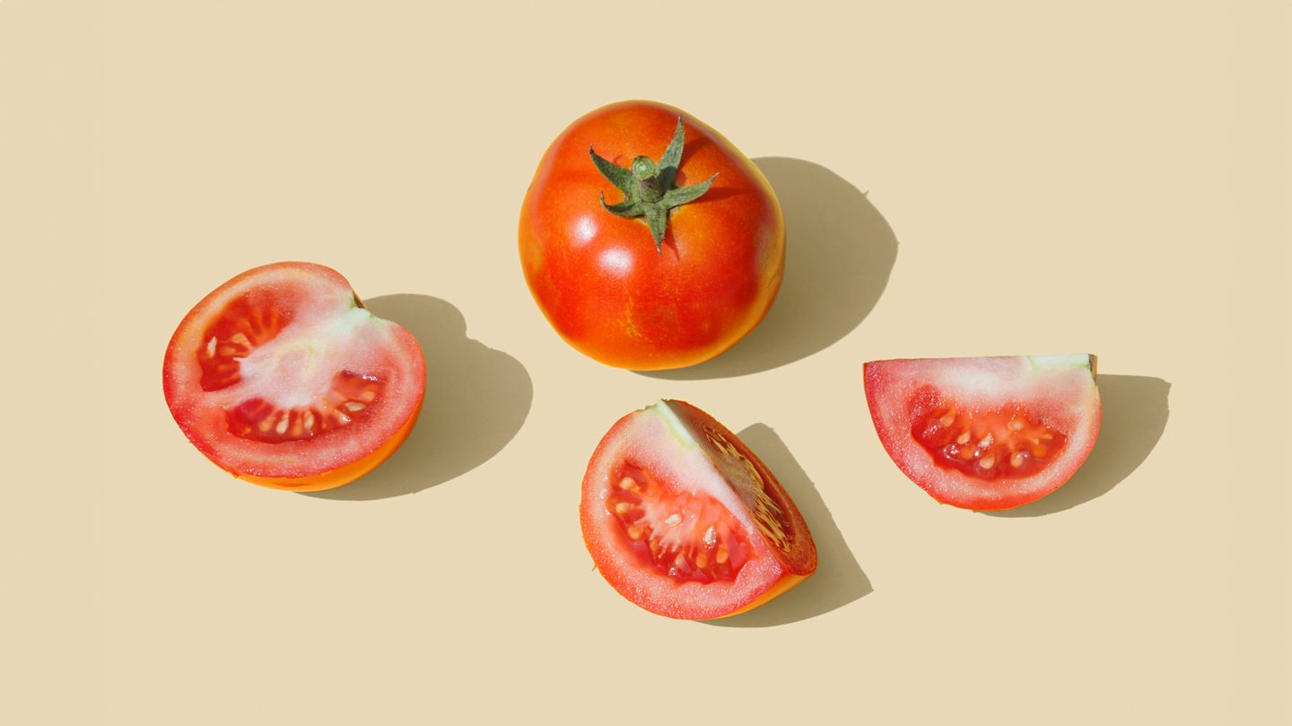 4 Reasons Tomatoes Can Upset Your Stomach